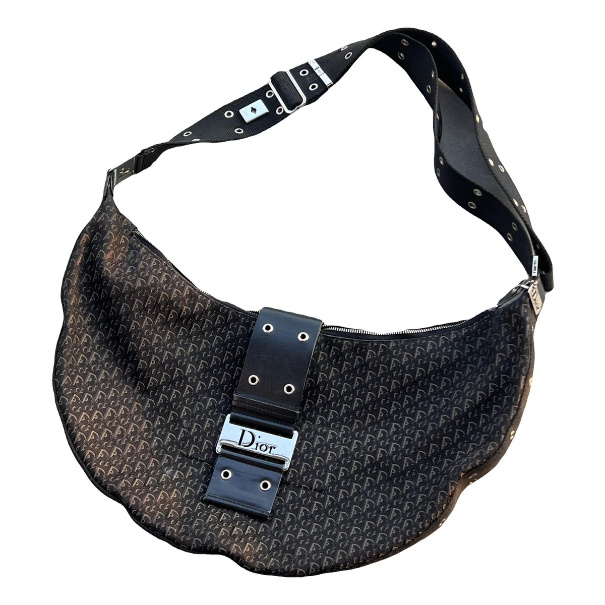 Street Chic Hobo crossbody bag