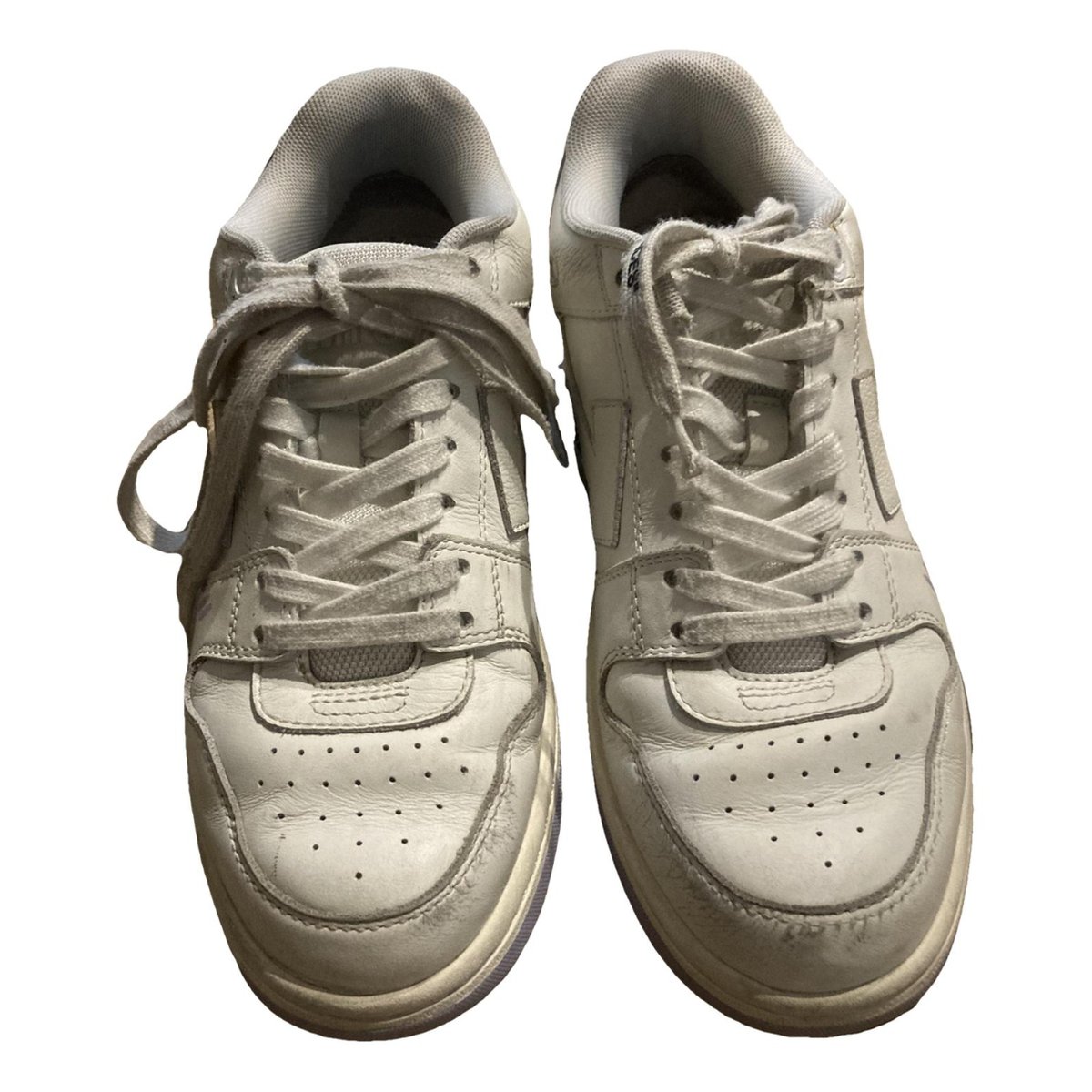 Low Top leather trainers