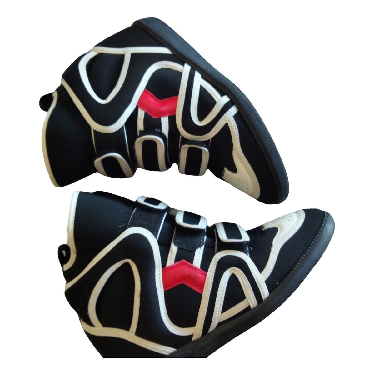 Buckee trainers