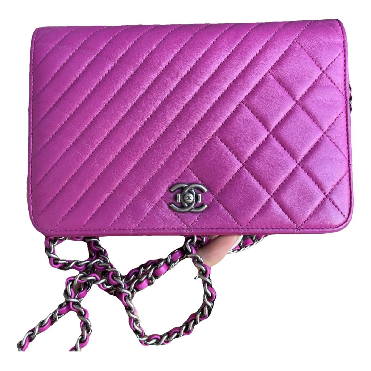 Trendy CC Wallet on Chain leather crossbody bag