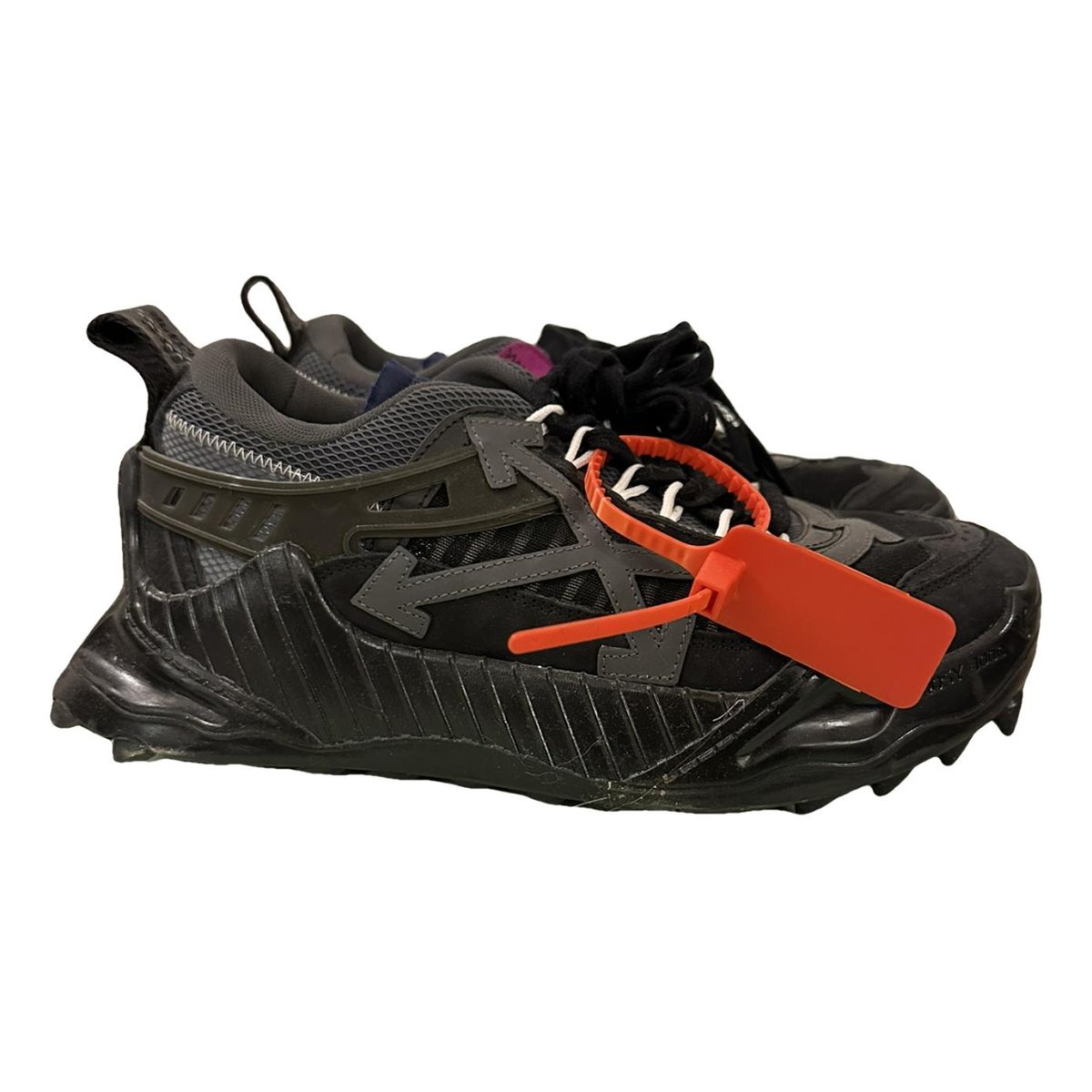 Odsy-1000 trainers