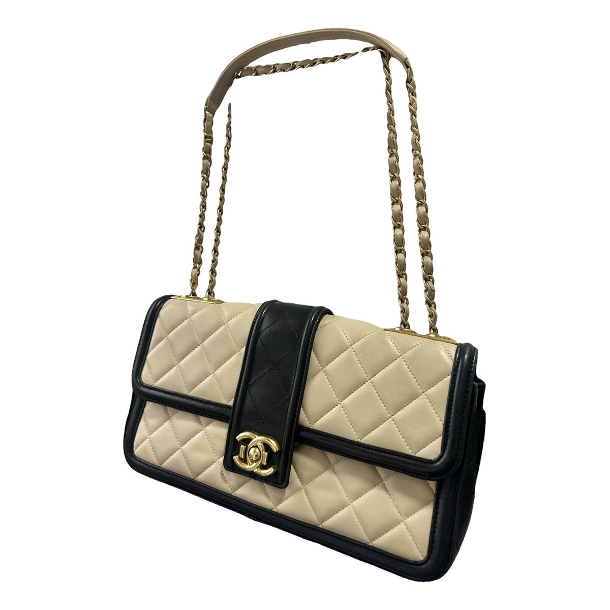 Trendy CC Flap leather handbag