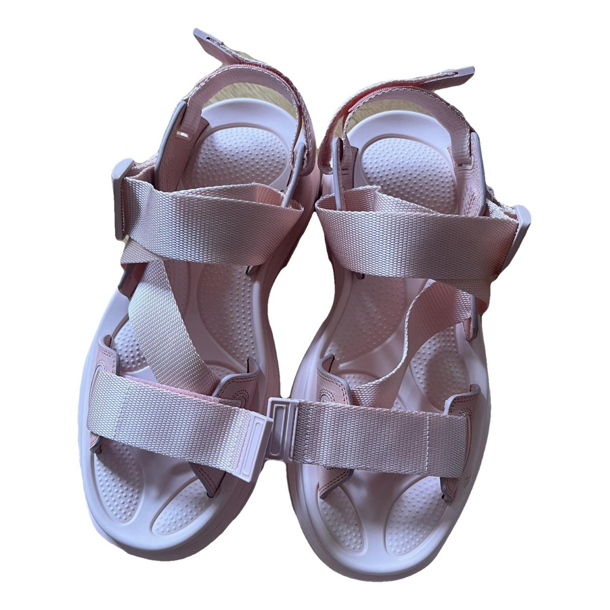 Hybrid sandals