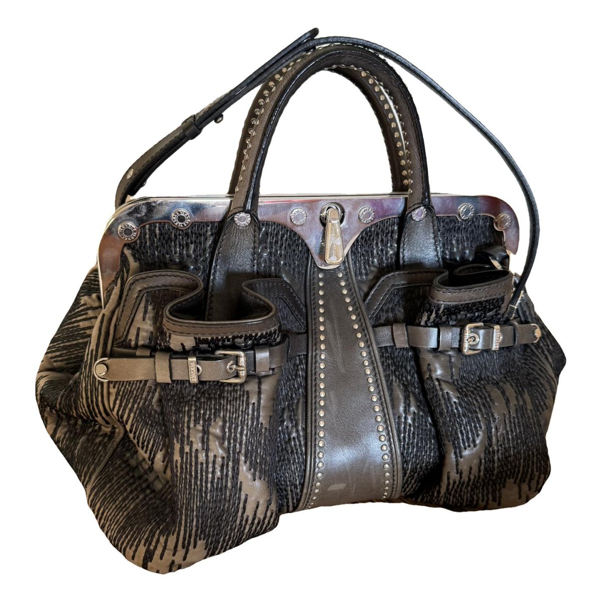 Icon leather bag