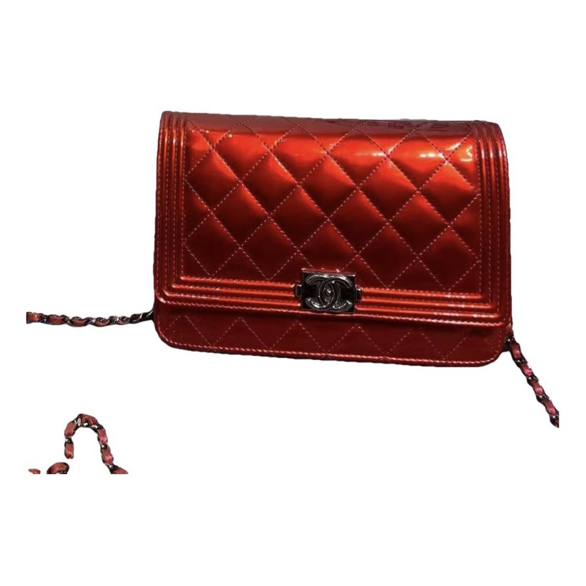 Wallet On Chain patent leather handbag