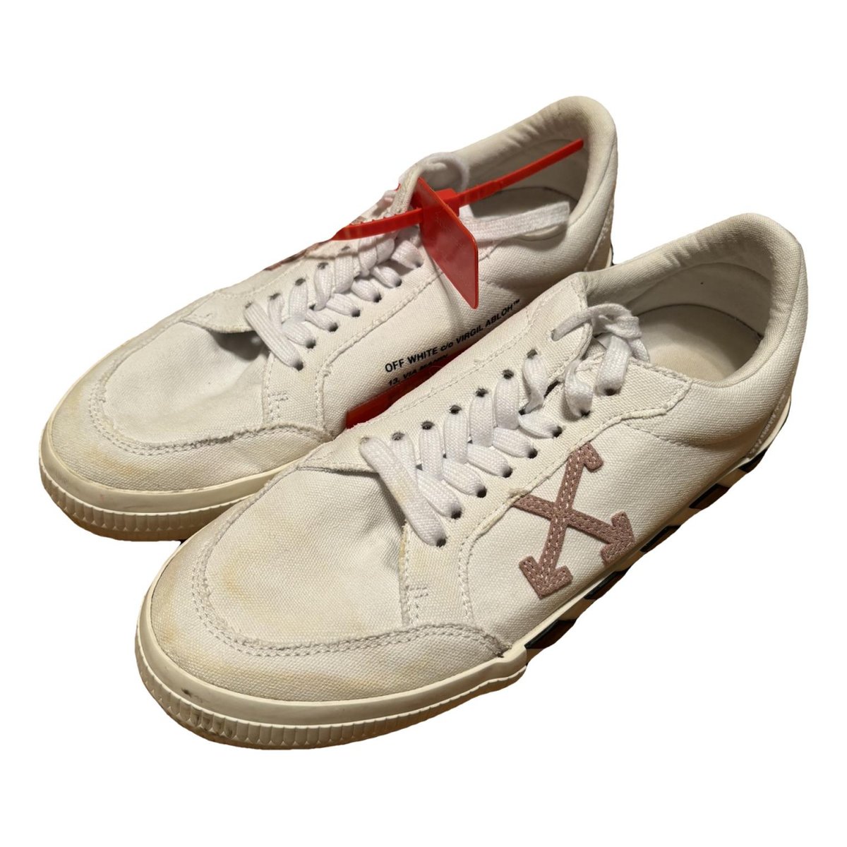 Vulcalized trainers