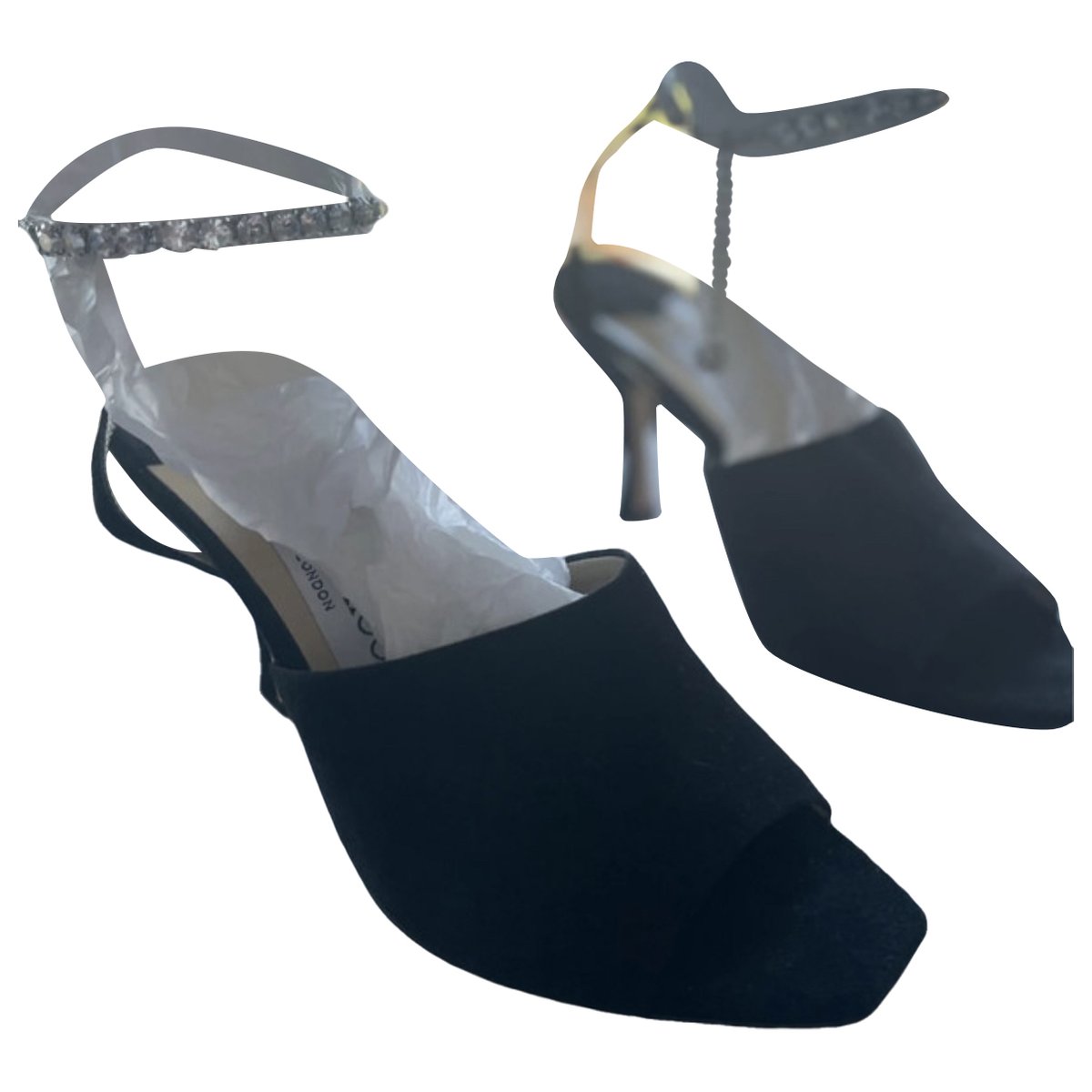 Averly sandals