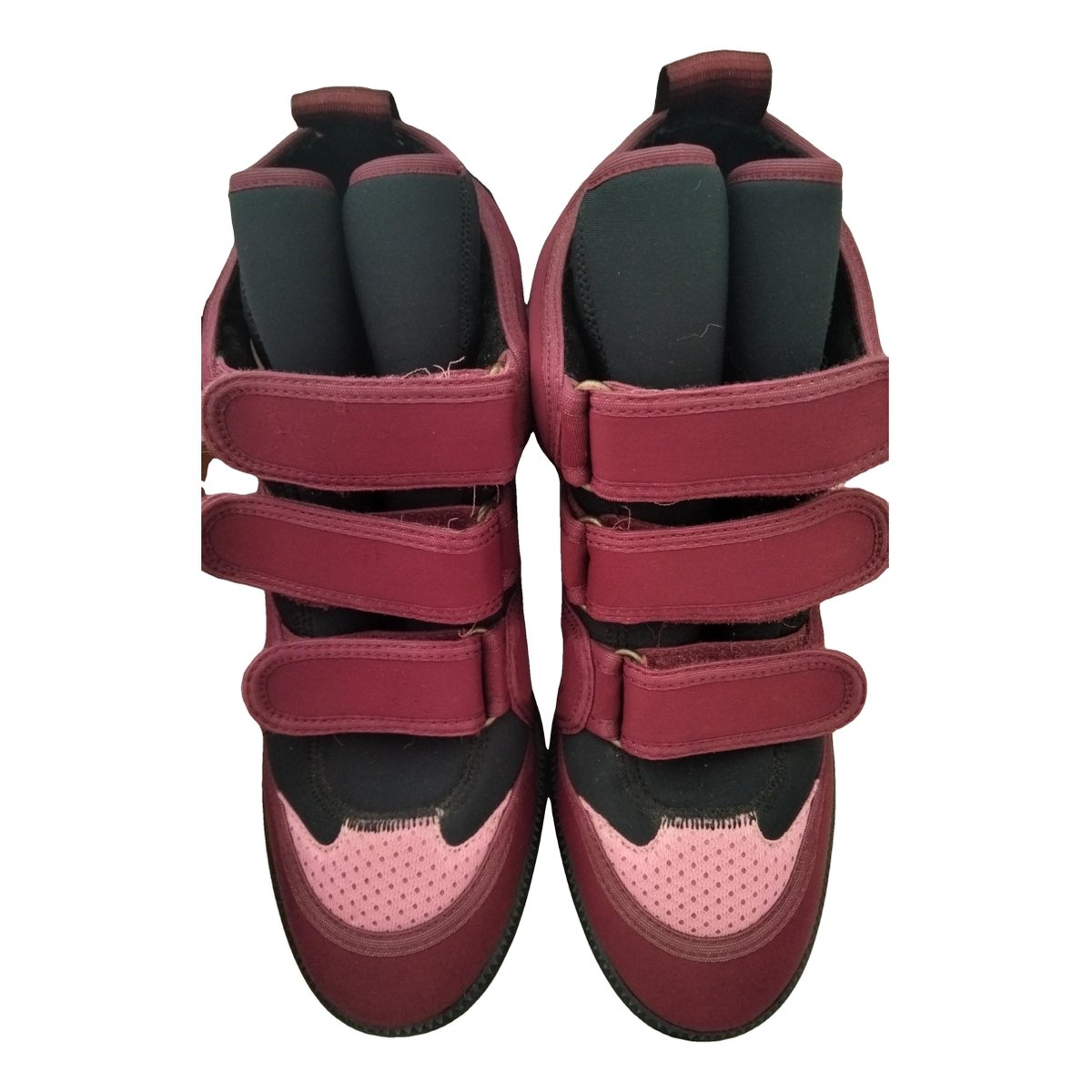 Buckee trainers