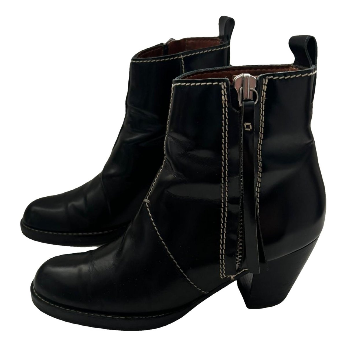 Pistol patent leather cowboy boots