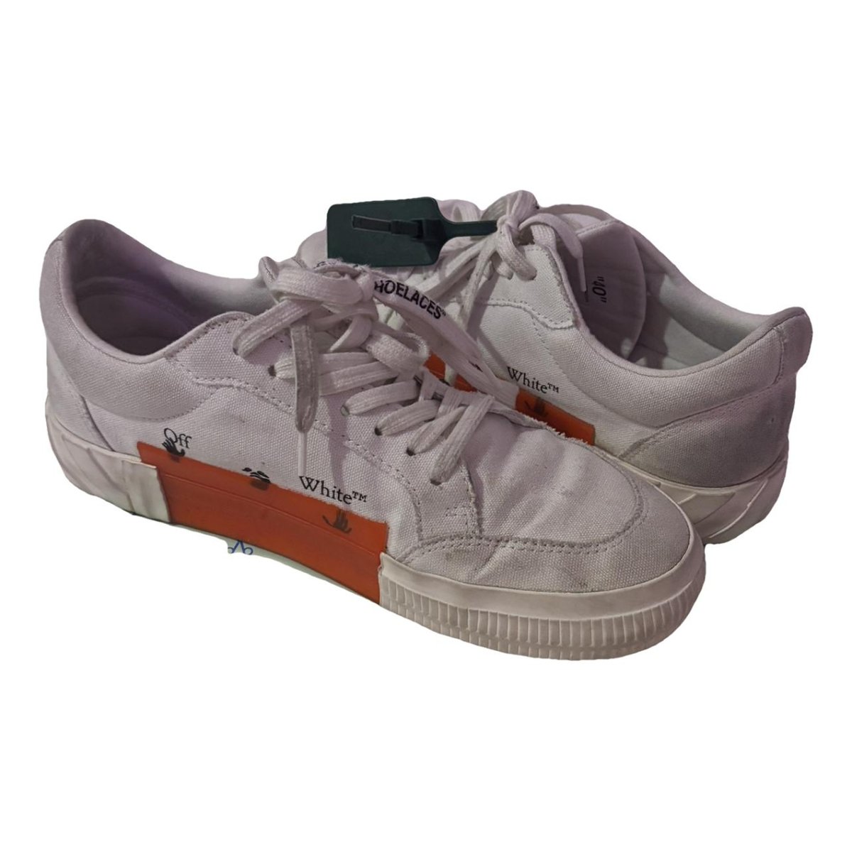 Low Top cloth trainers