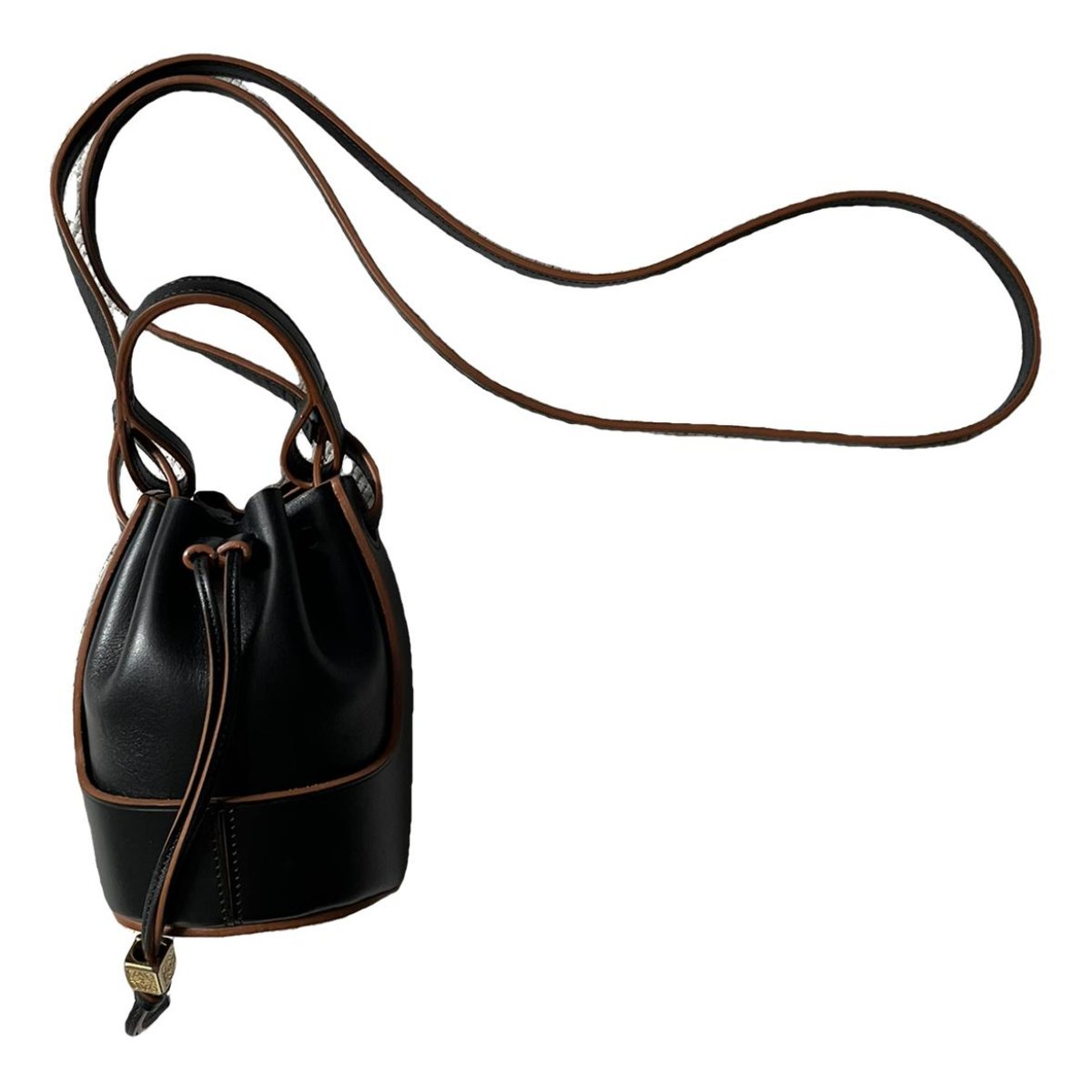 Balloon leather handbag