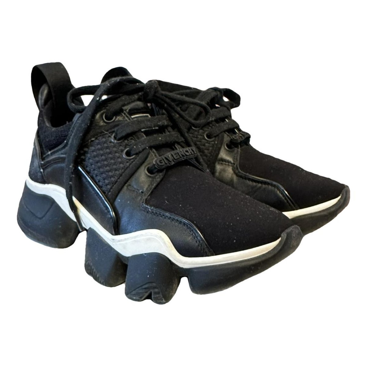 Jaw leather trainers