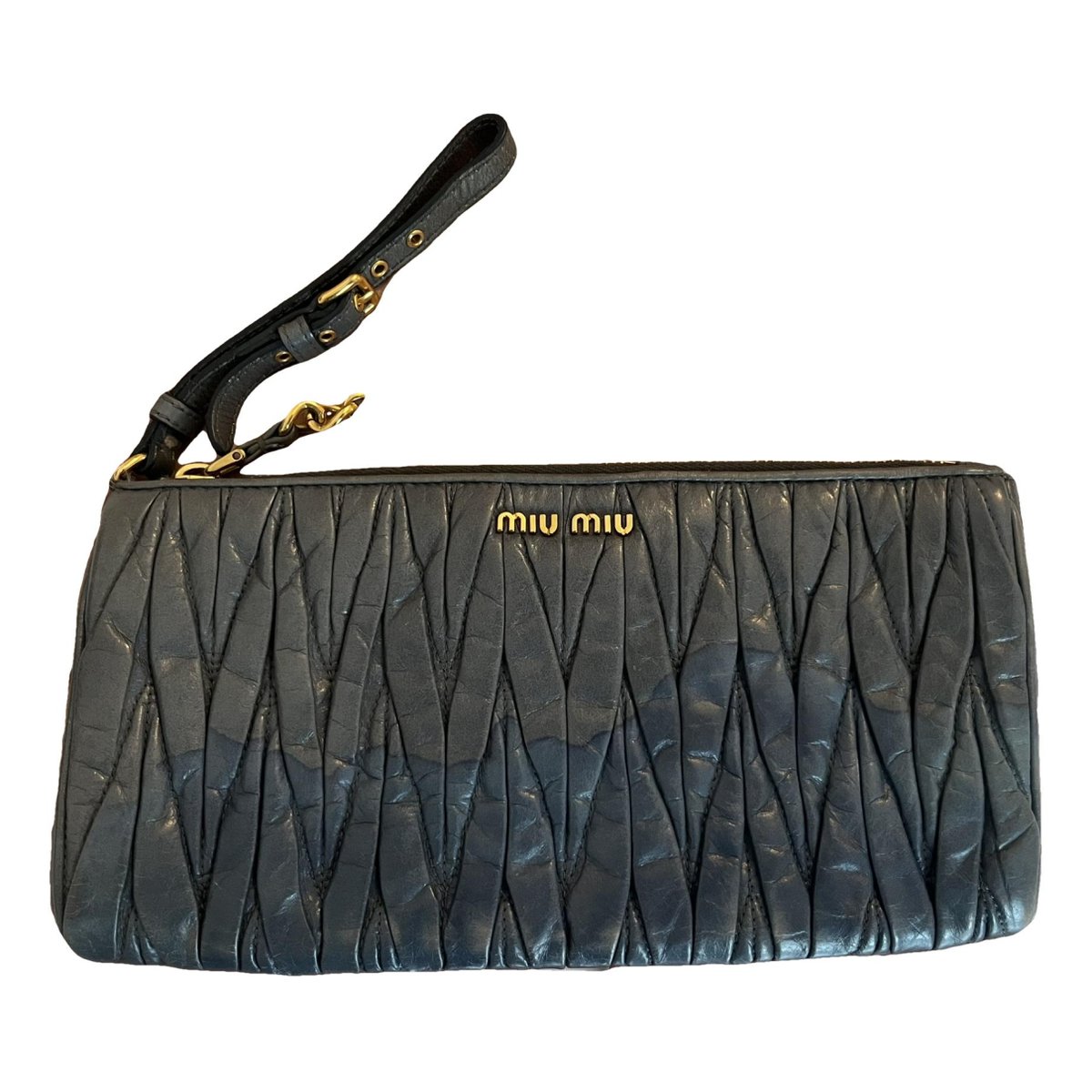 Matelassé leather handbag