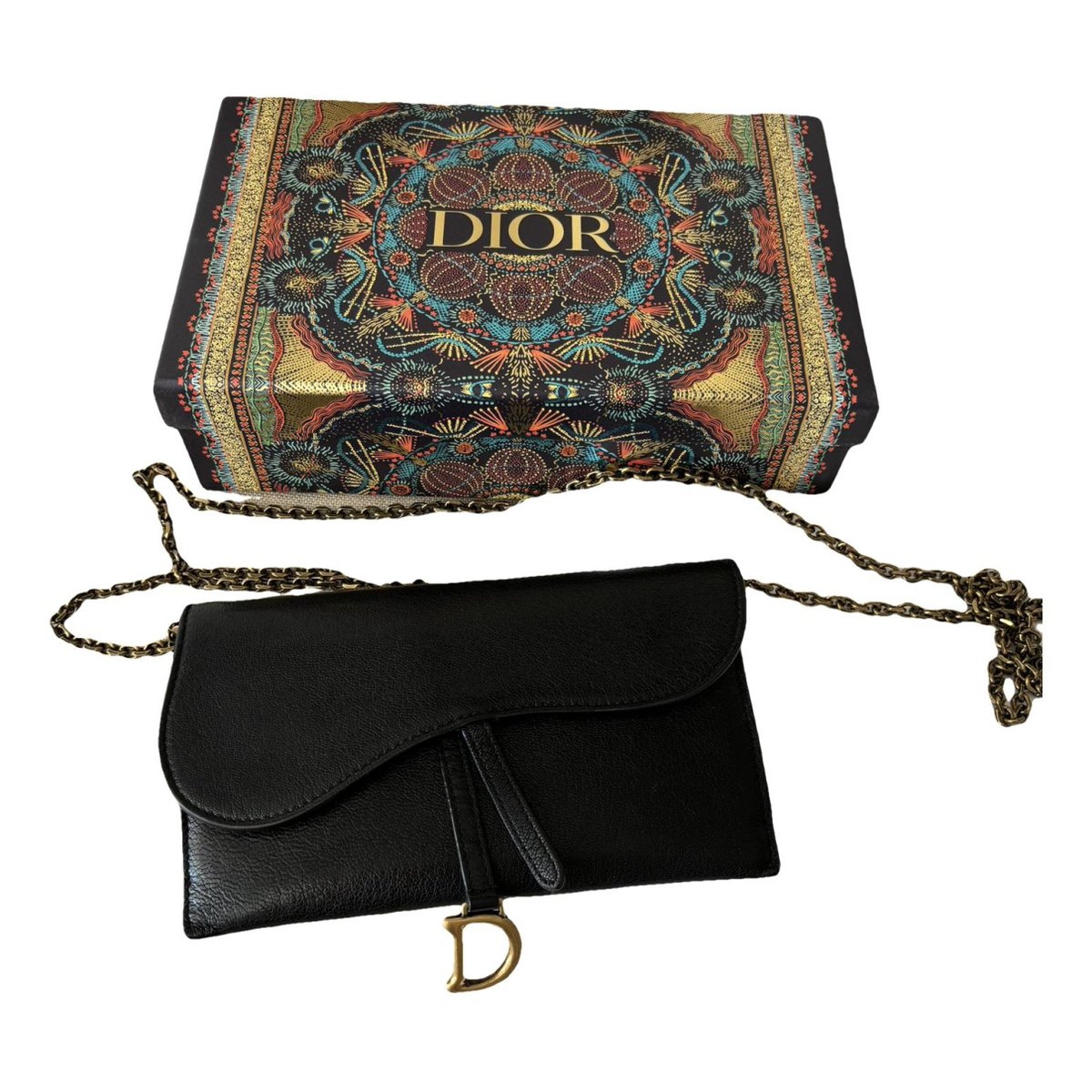 Saddle Wallet On Chain leather crossbody bag