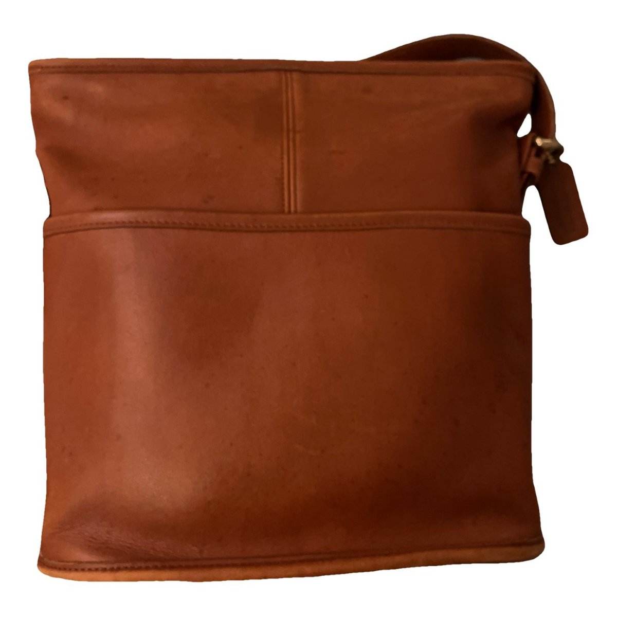 Cassie leather handbag