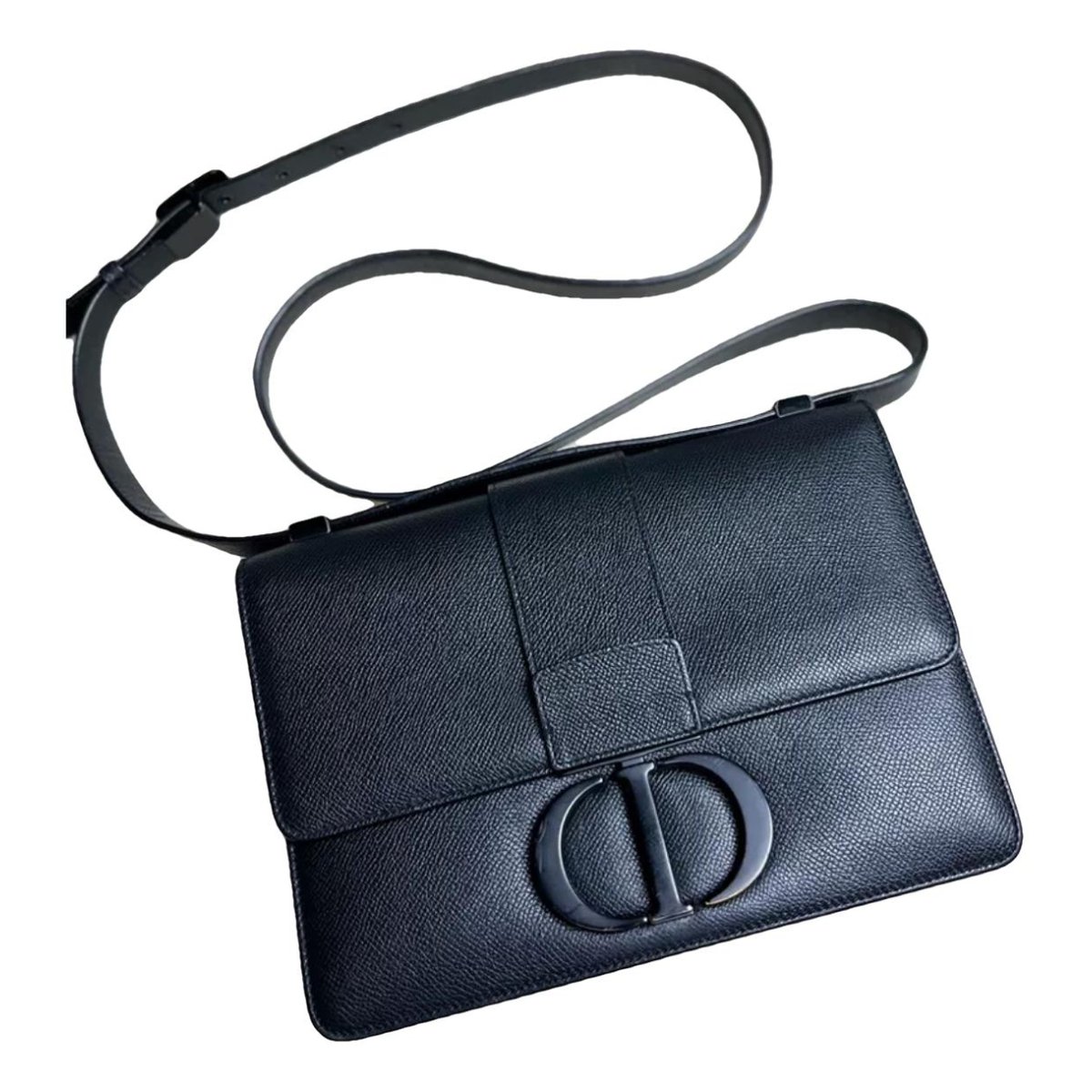 30 Montaigne leather handbag