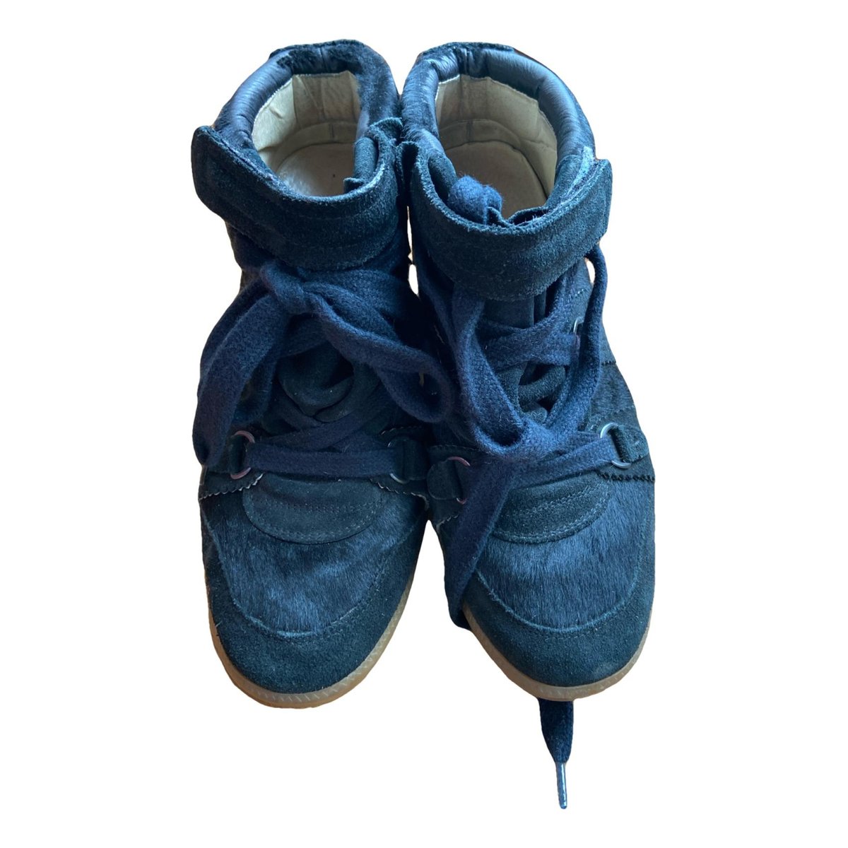 Bobby trainers