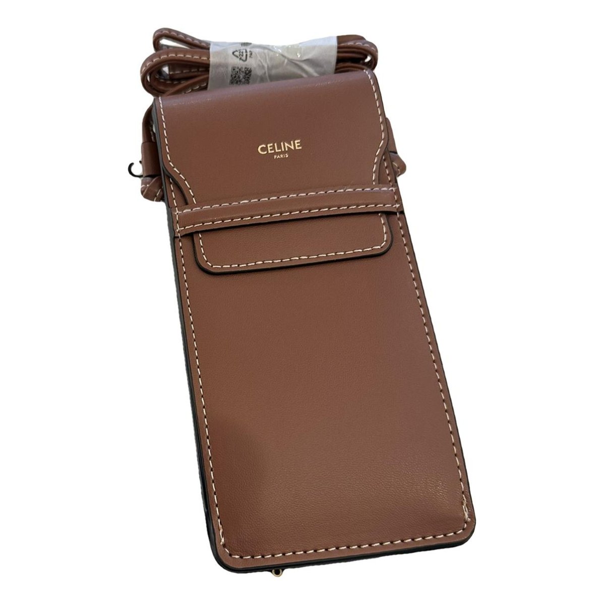 Triomphe vegan leather clutch bag