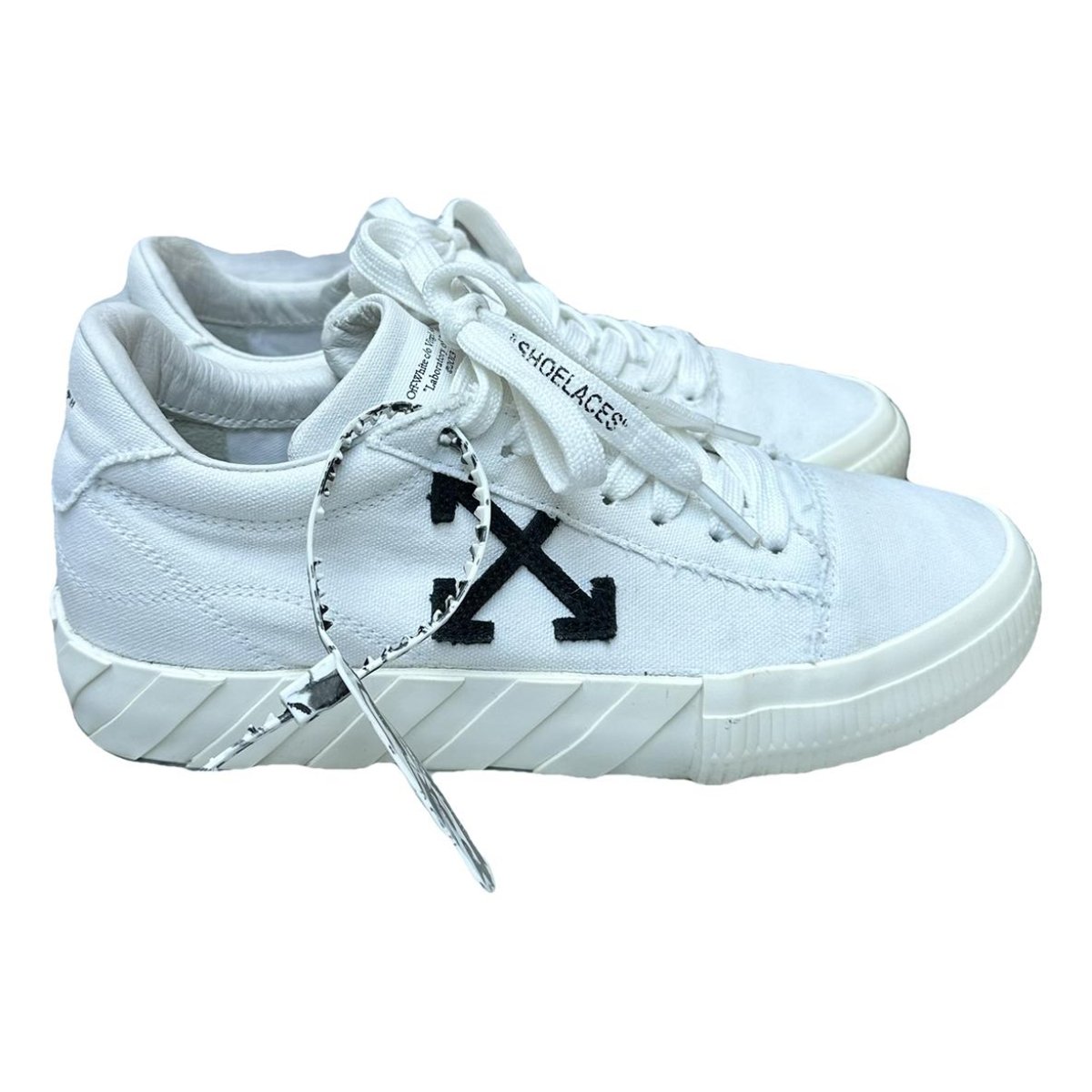 Low Top cloth trainers