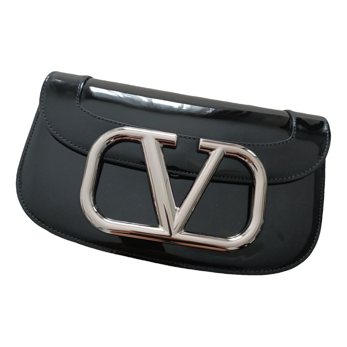 Supervee patent leather handbag