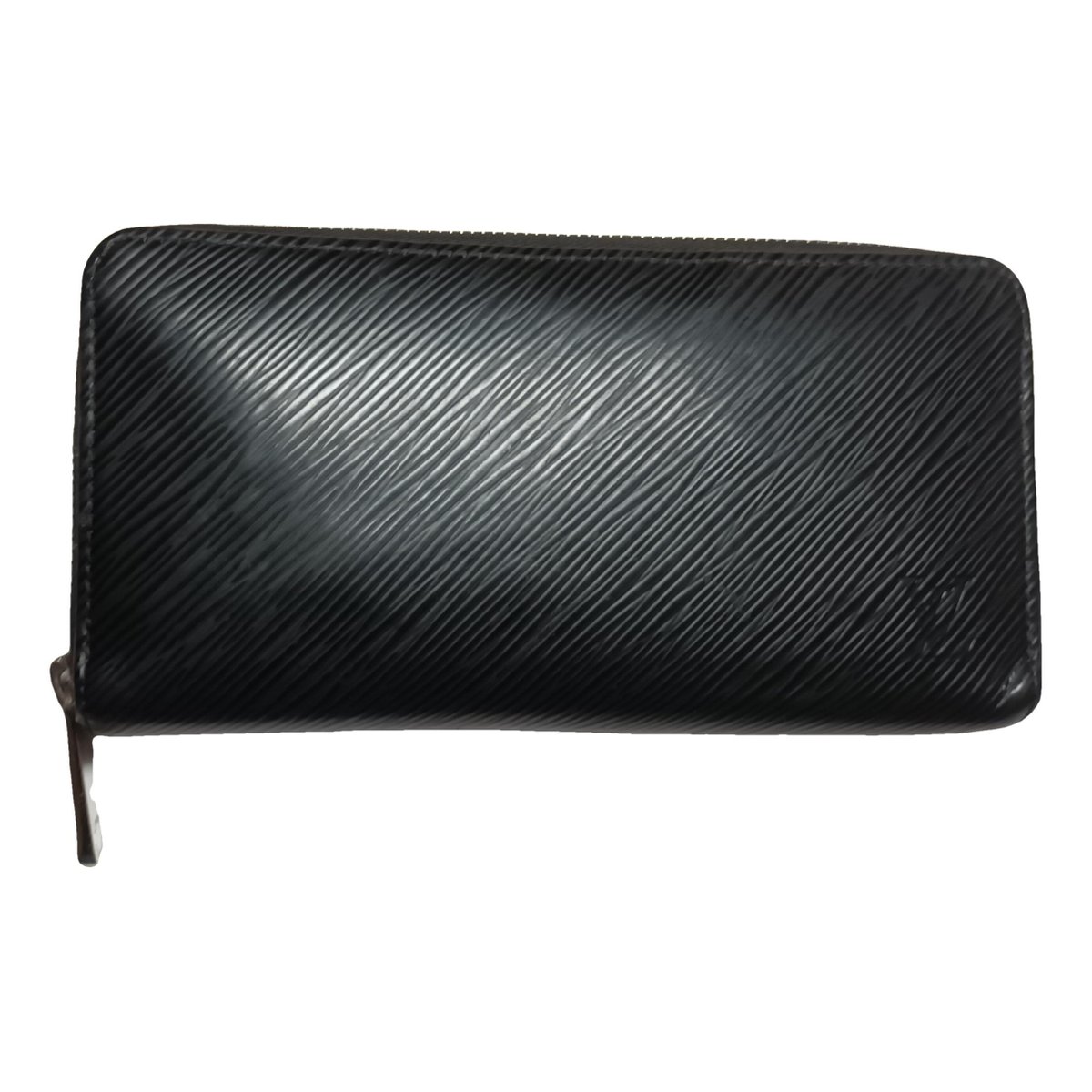 Zippy leather purse