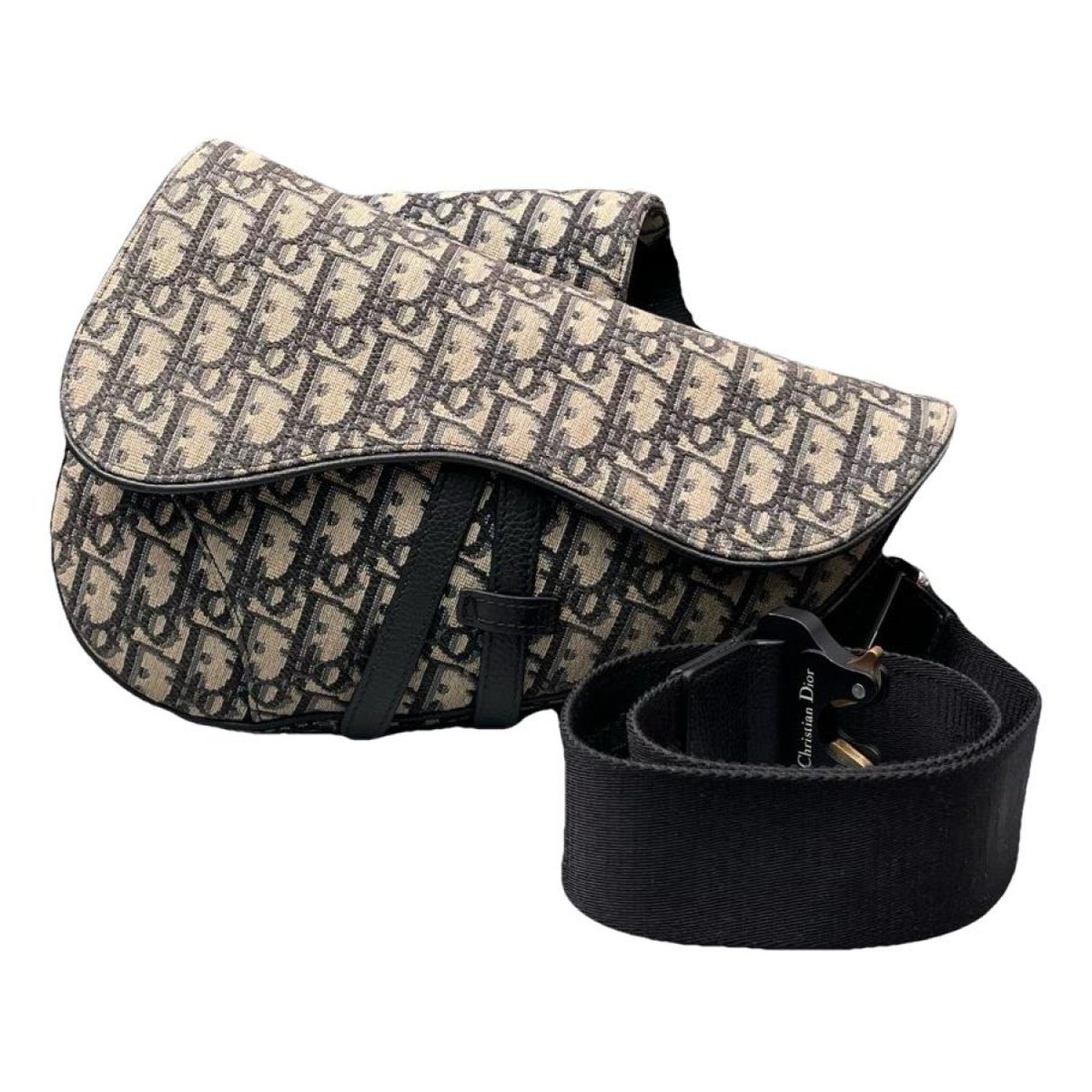 Saddle cloth crossbody bag
