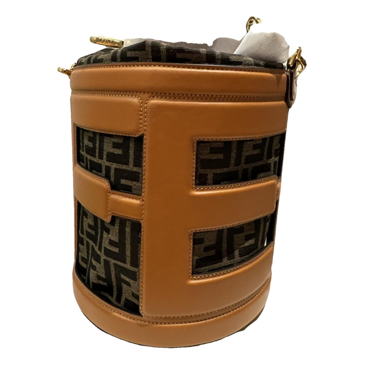 Palazzo Bucket leather handbag