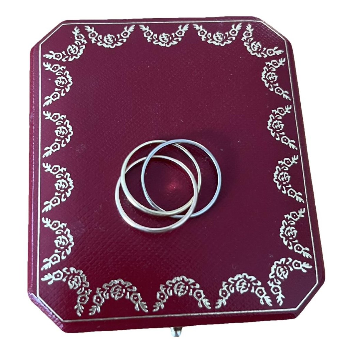 Trinity yellow gold ring