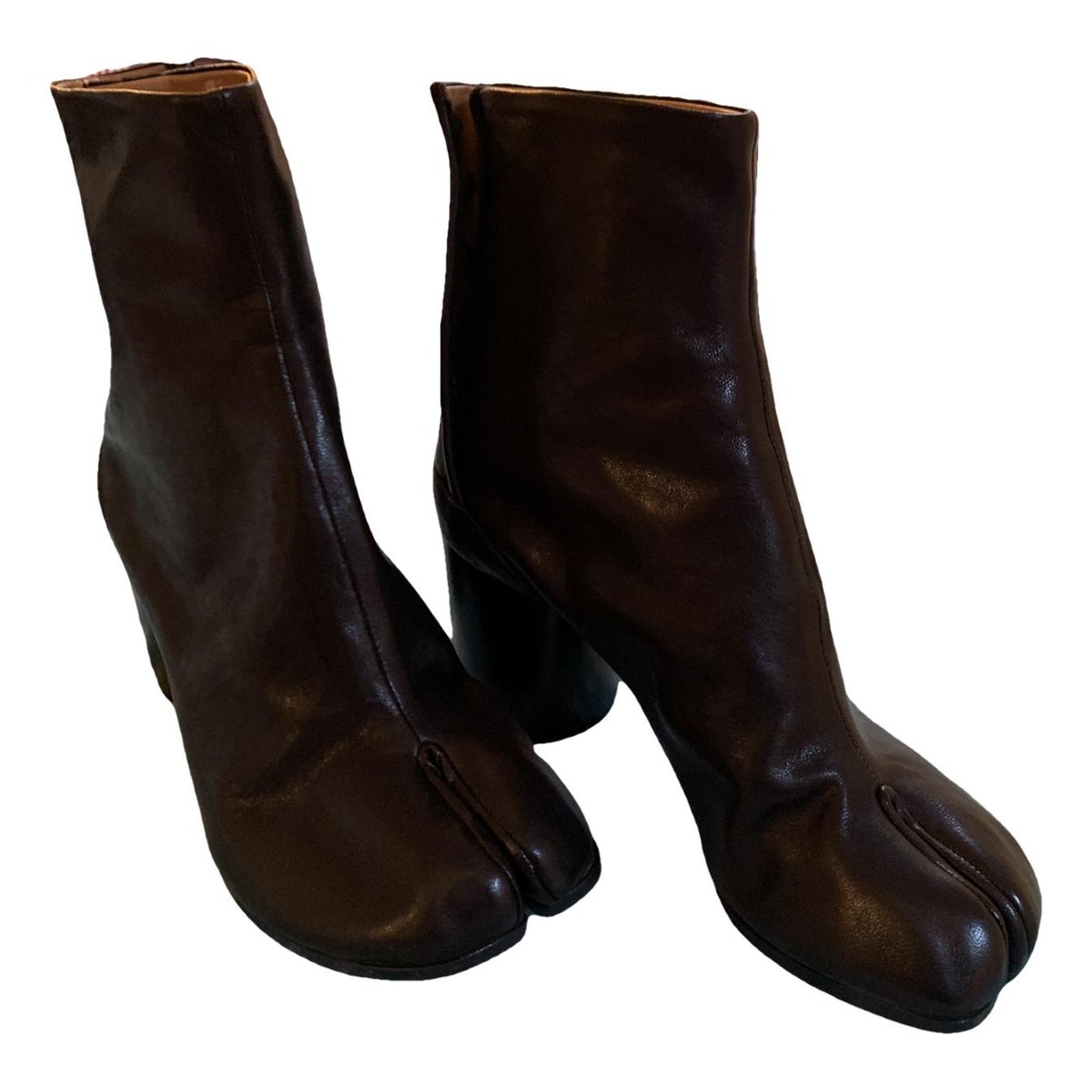 Tabi leather ankle boots