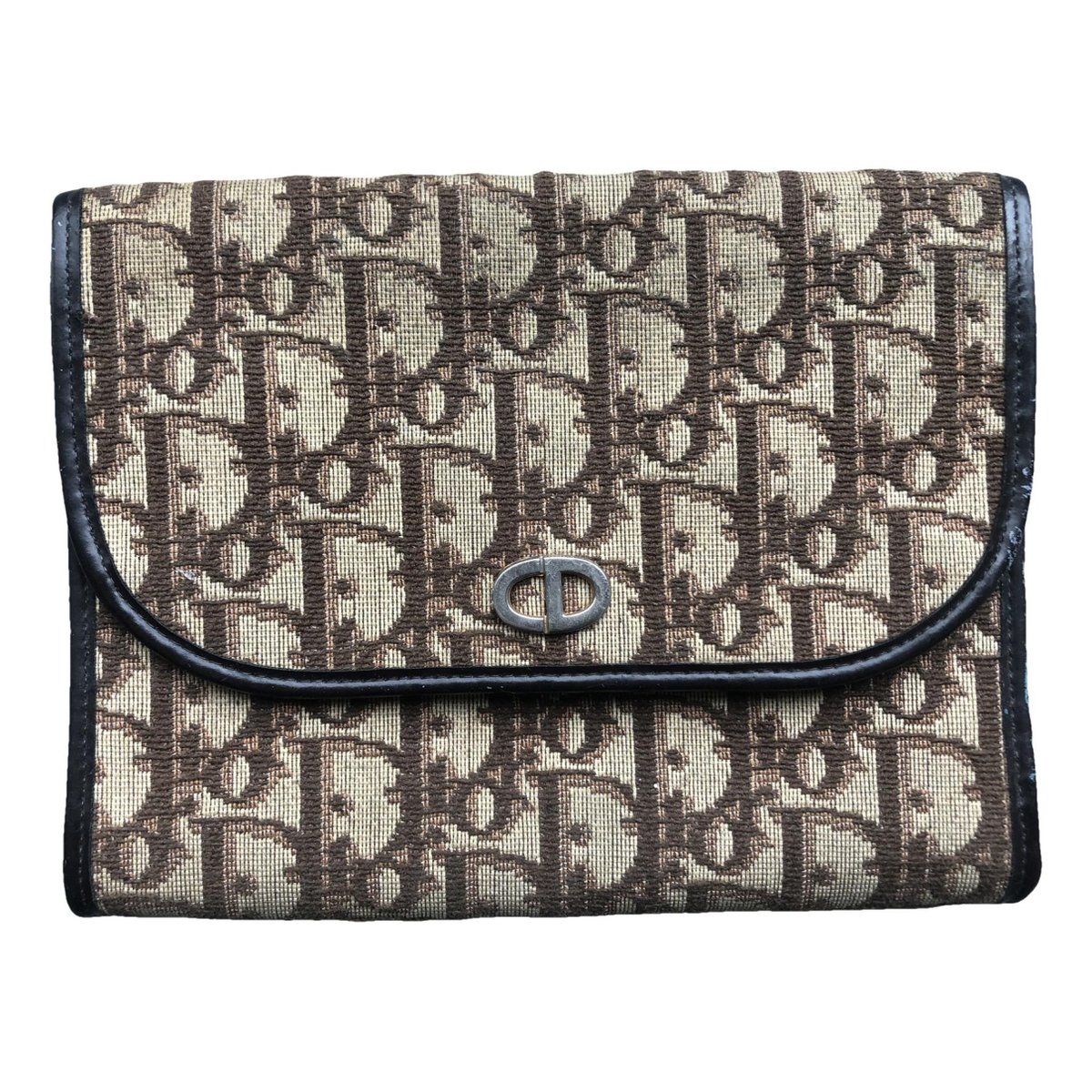 30 Montaigne leather clutch bag