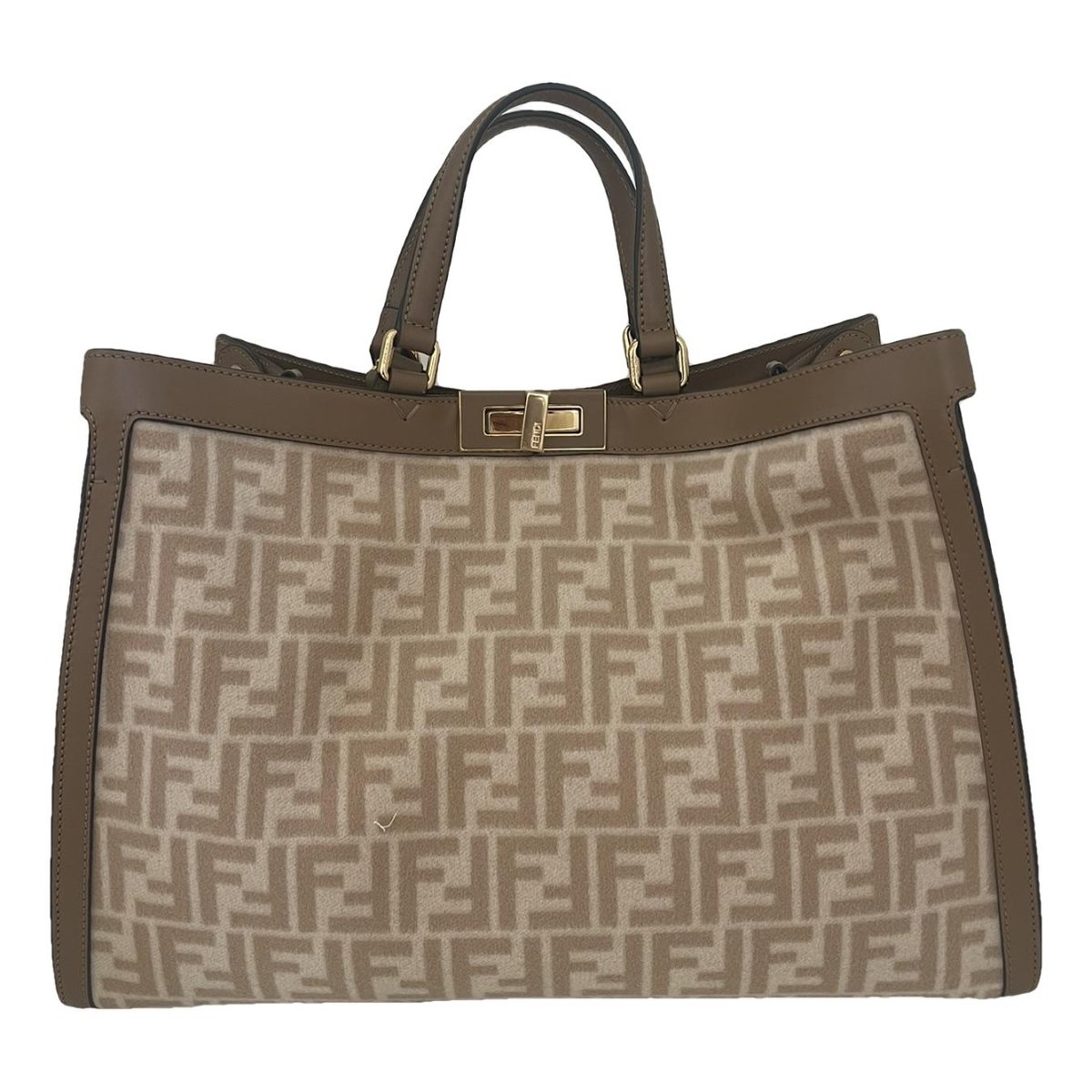 Peekaboo X-Lite wool handbag