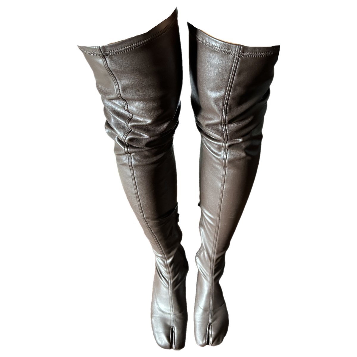 Tabi leather boots