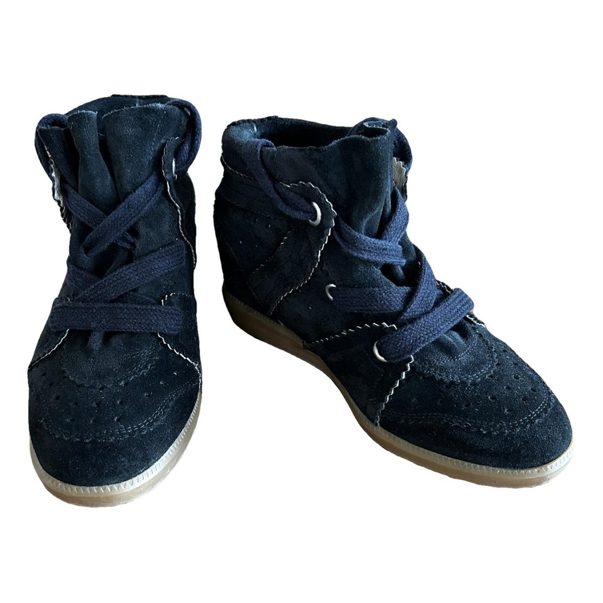 Bobby trainers