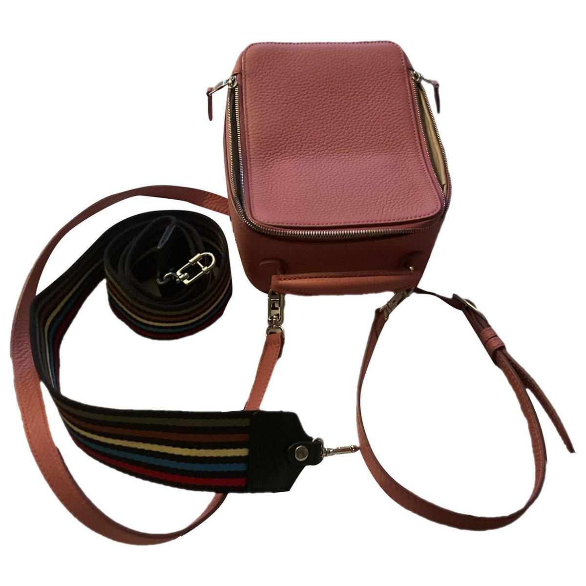 Pavé leather bag
