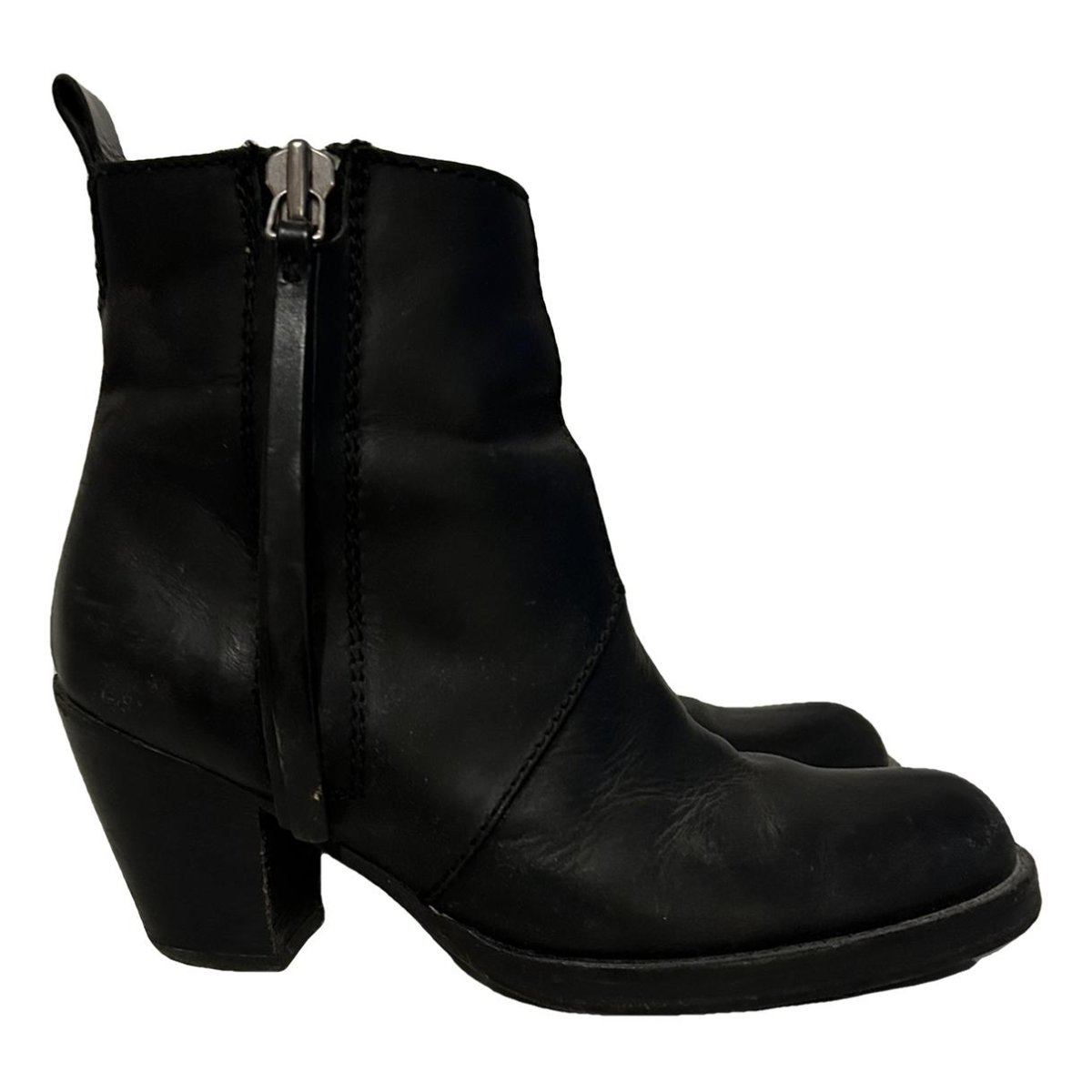 Pistol leather boots