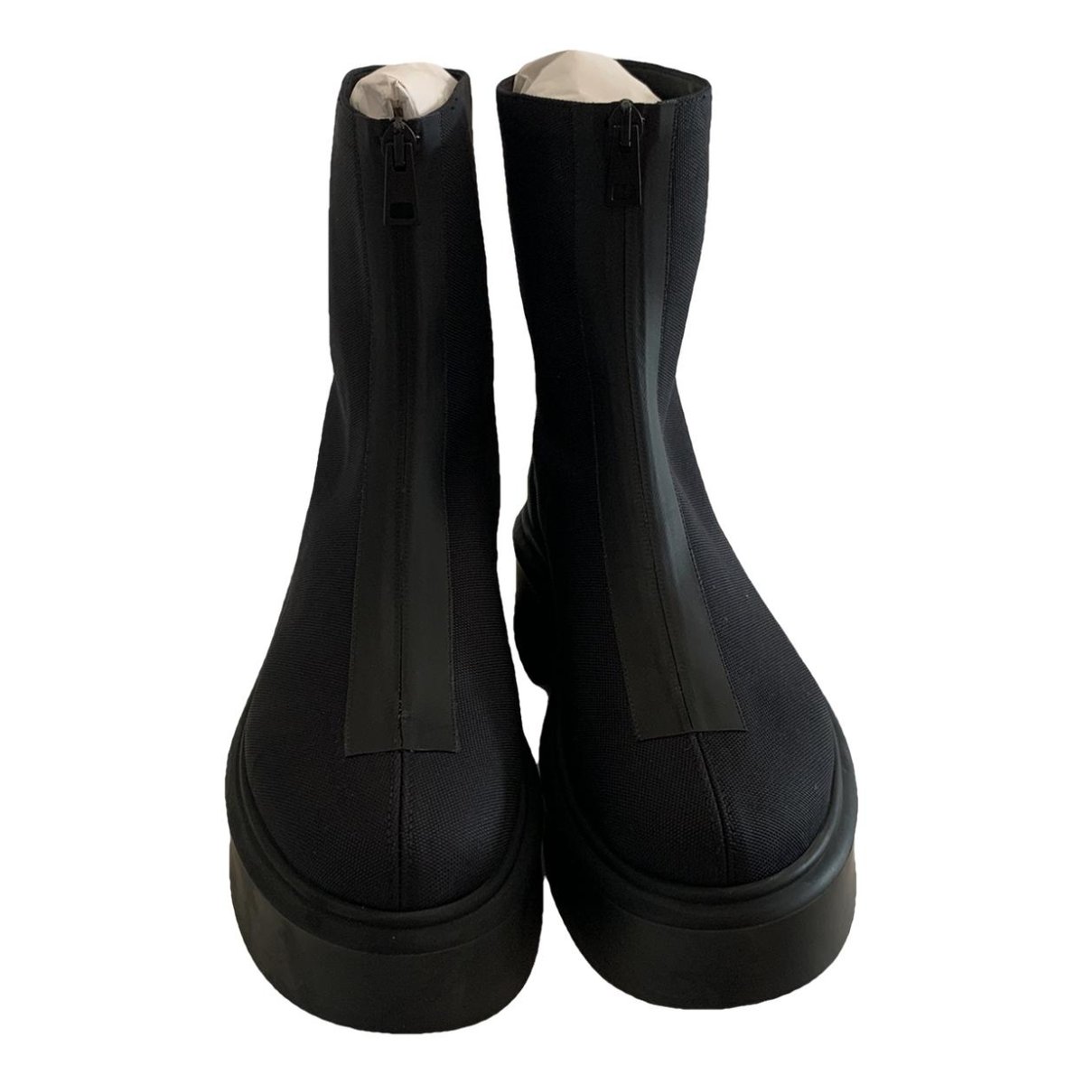 Zipped 1 cloth boots