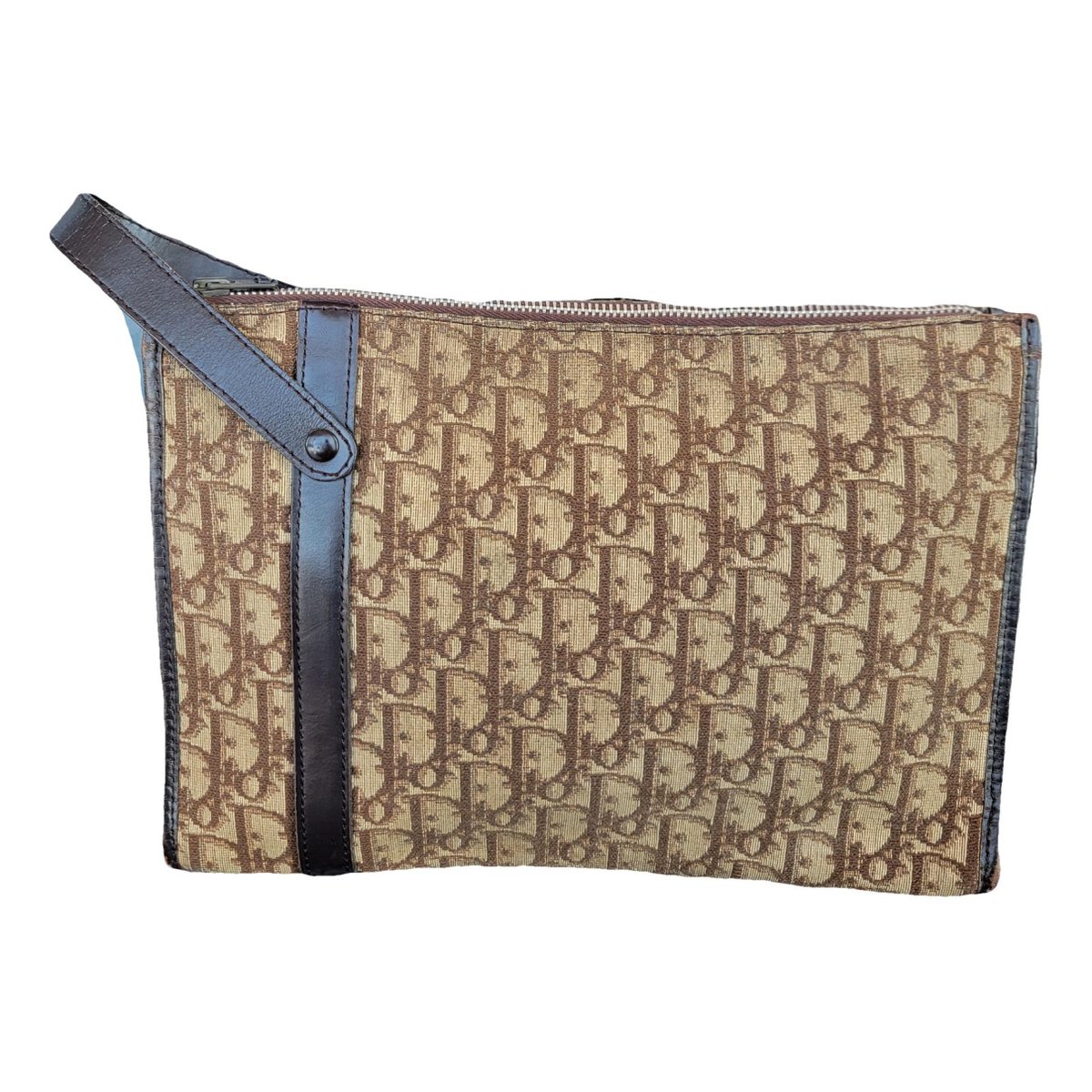 30 Montaigne cloth clutch bag