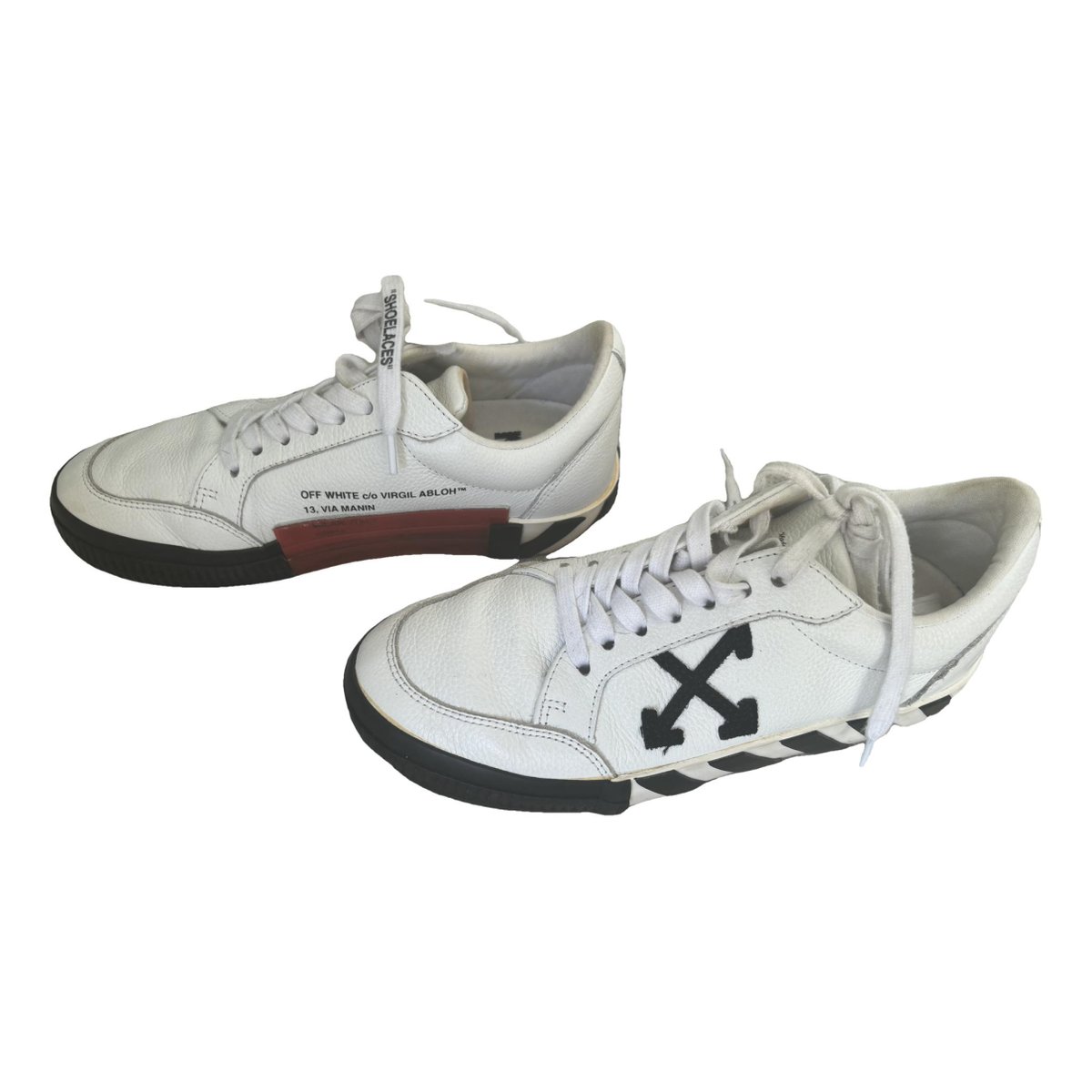 Low Top leather trainers
