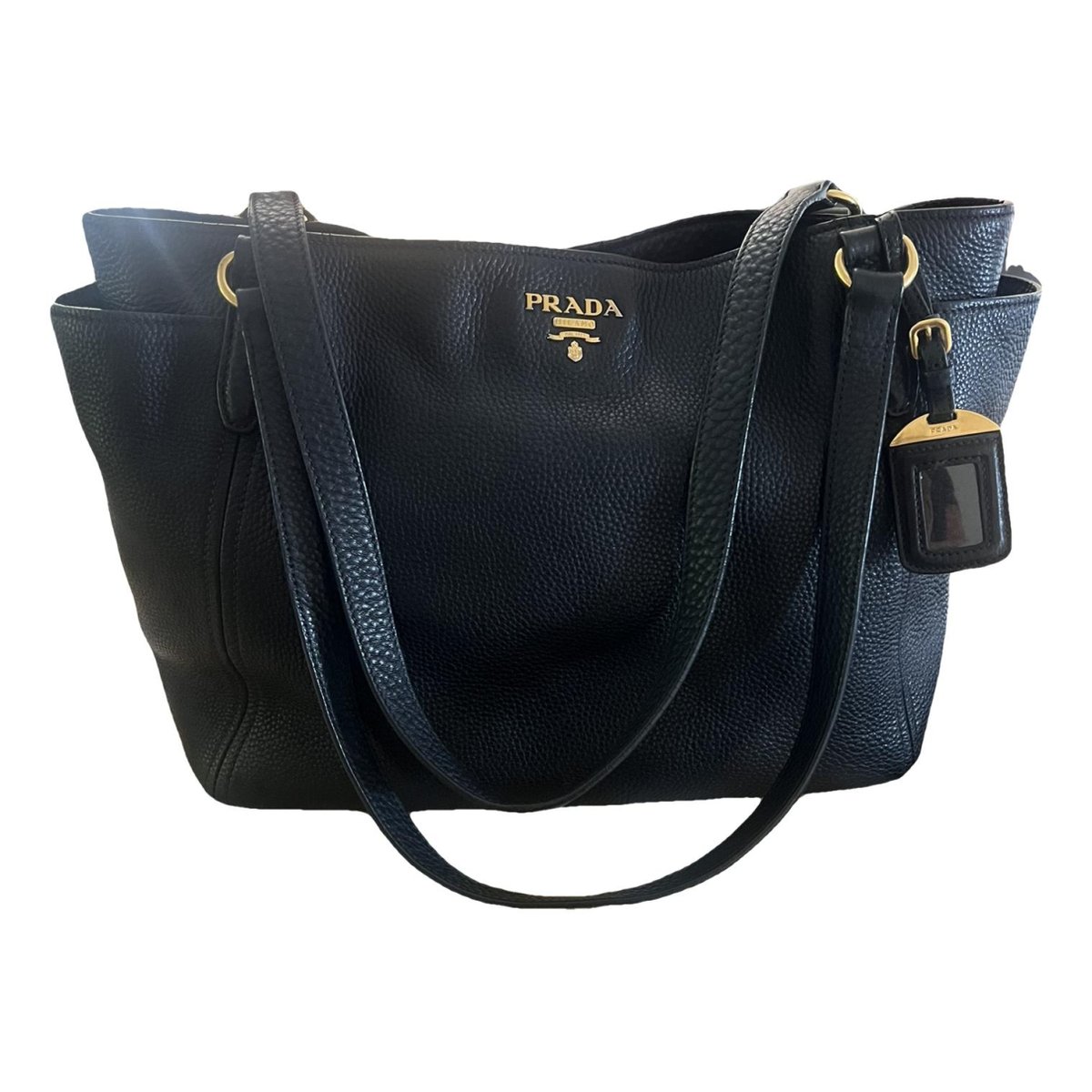Concept leather tote