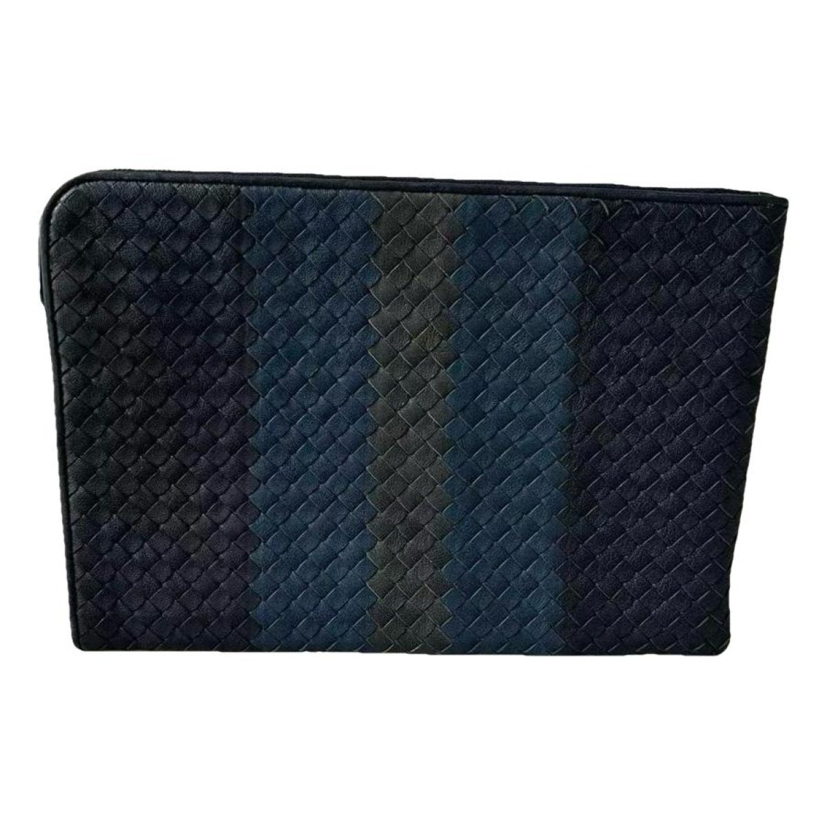 BV Trine leather clutch bag