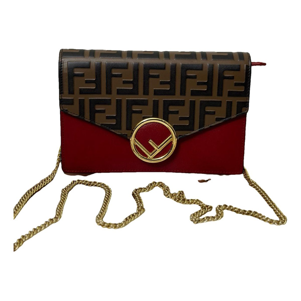 Wallet On Chain leather crossbody bag