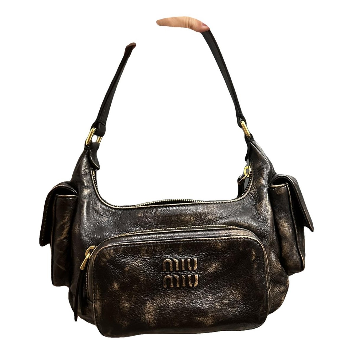 Pocket leather handbag
