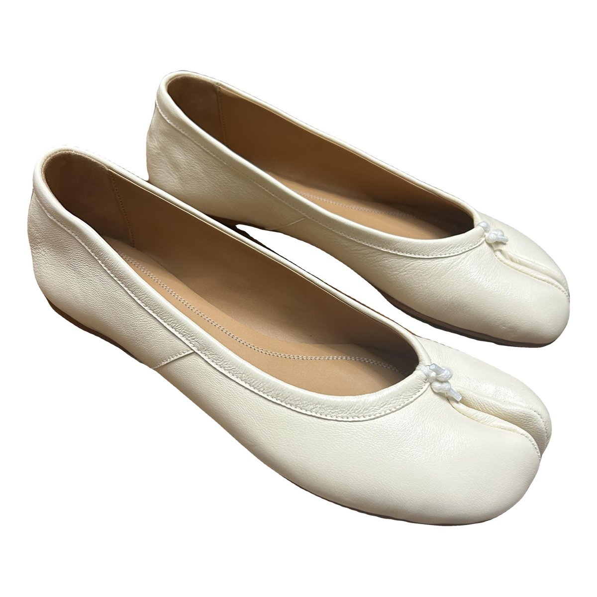 Tabi leather ballet flats