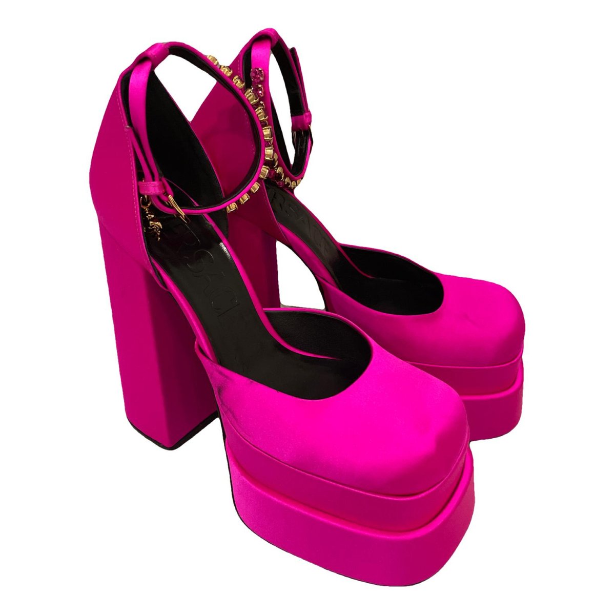 Medusa Aevitas cloth heels
