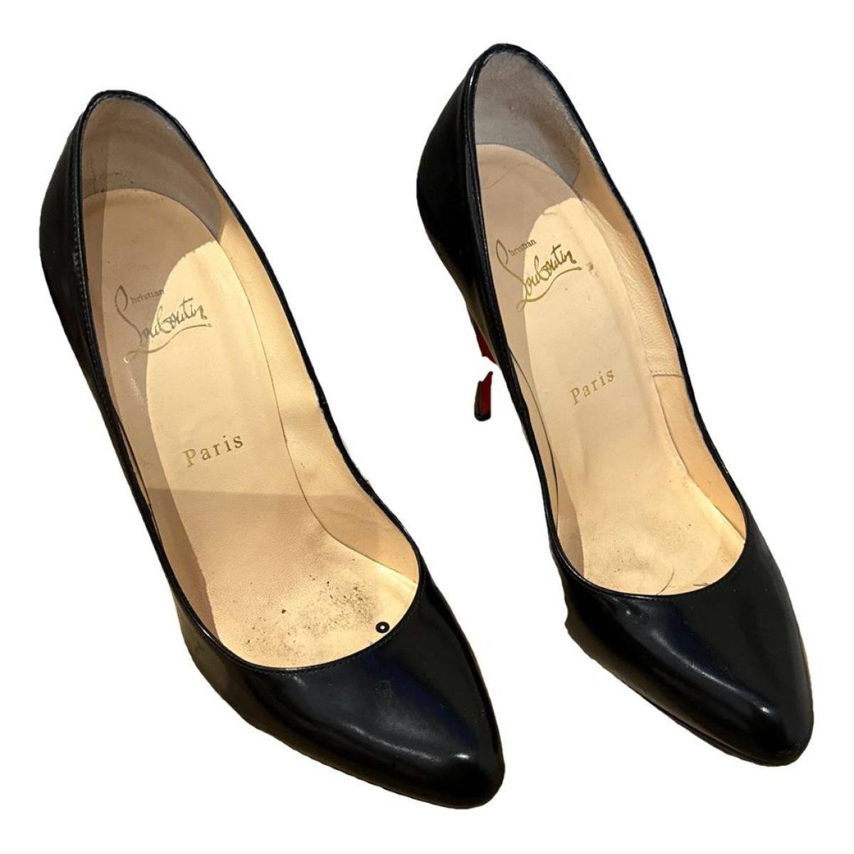 Simple pump leather heels