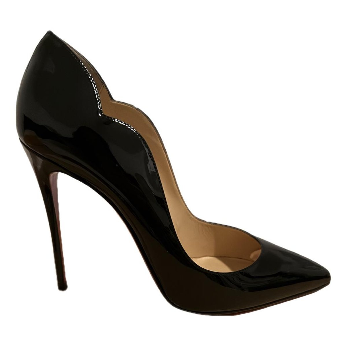 Hot Chick patent leather heels