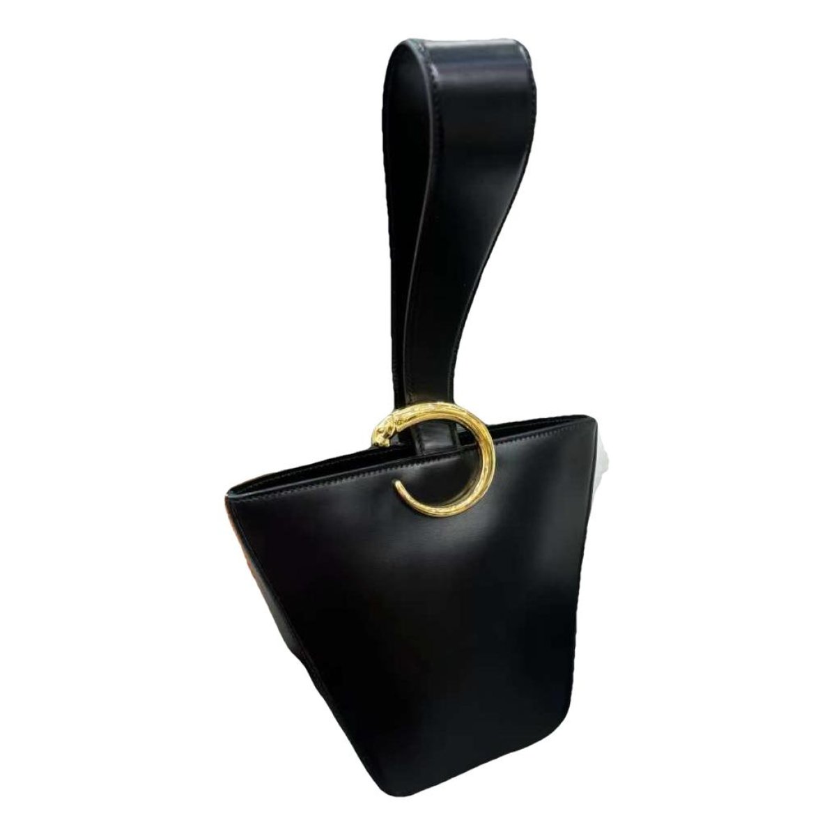 C leather clutch bag