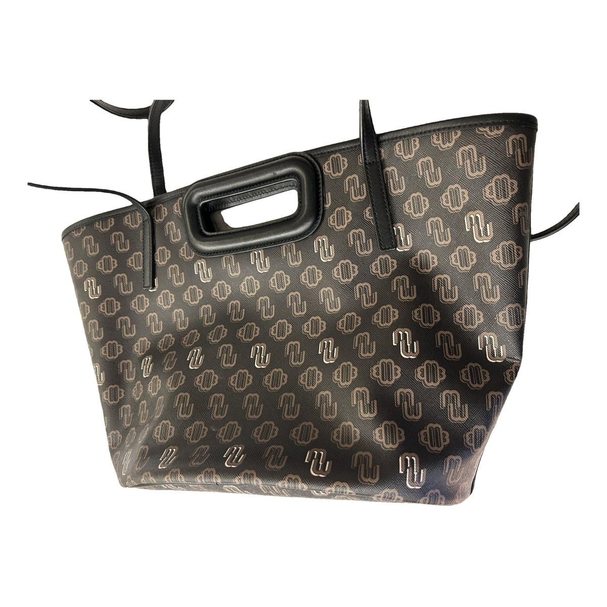 Patent leather handbag