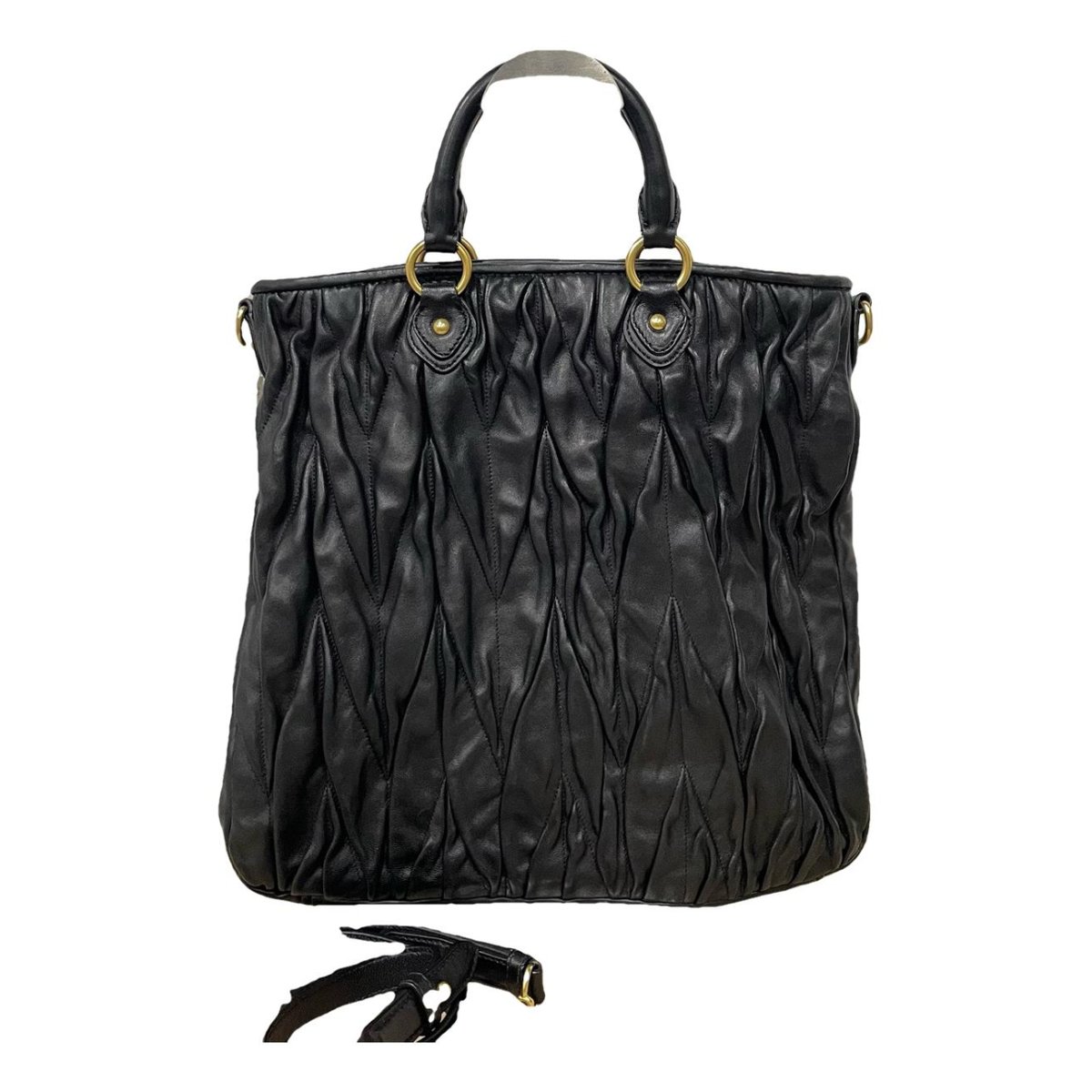 Matelassé leather crossbody bag