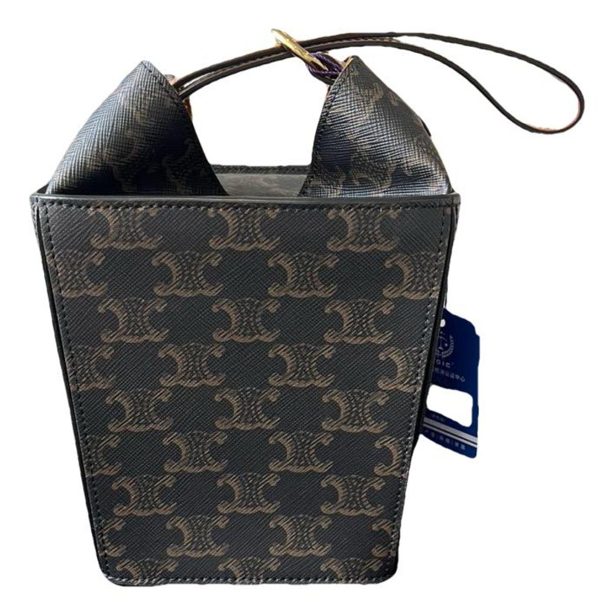 Clasp box vinyl handbag